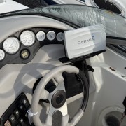 2006 Stingray 220DR